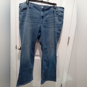 Old Navy Plus Size 24 Short Mid-Rise Wow Boot-Cut Denim Blue Jeans